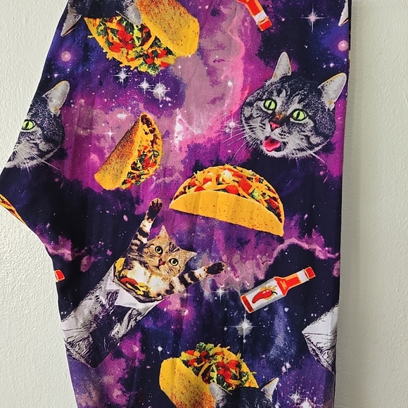 NWT High RISE LEGGING CATS & TACOS BASIC LEGGING - Picture 3 of 6